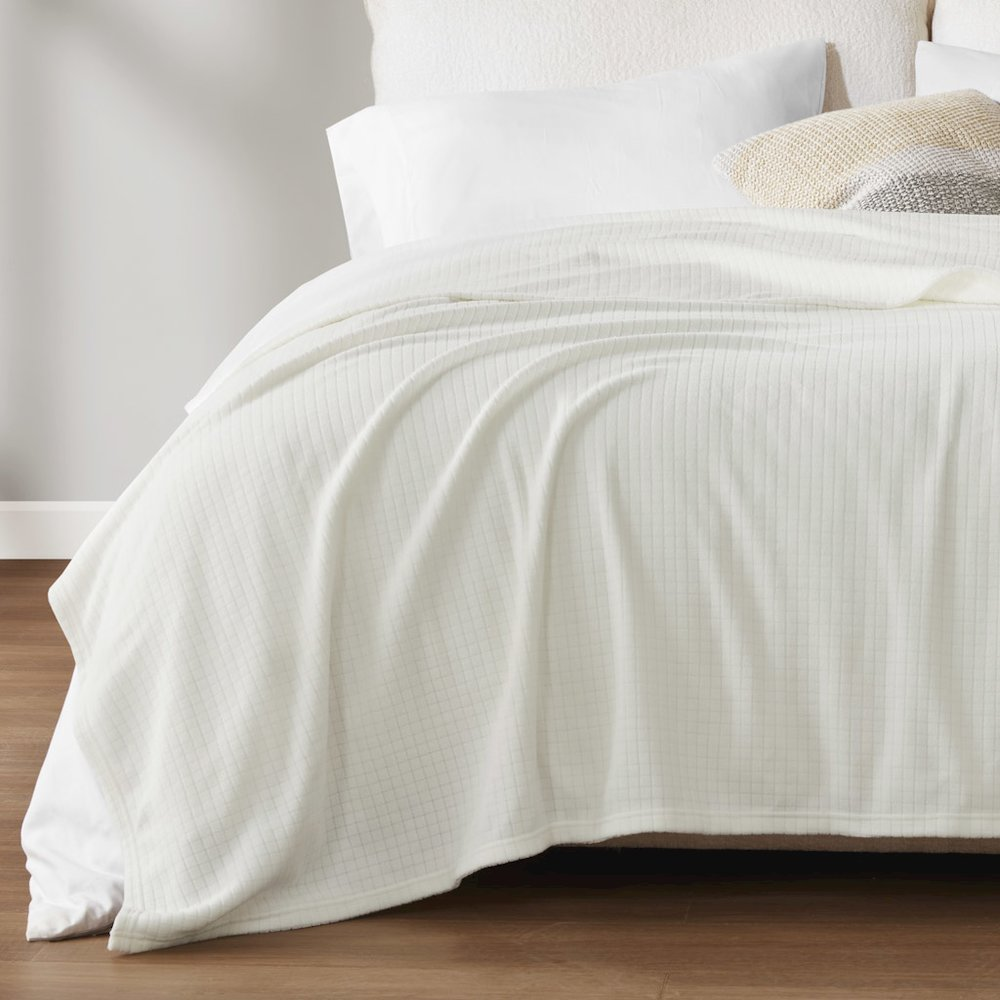 Microfleece Blanket – Ultra-Soft 100% Polyester, Anti-Pilling, Year-Round Comfort