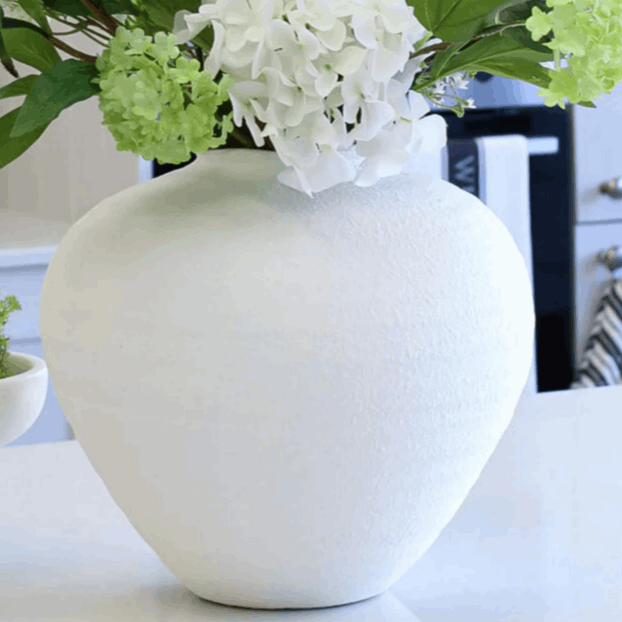 Regola Matt White Ceramic Vase Large