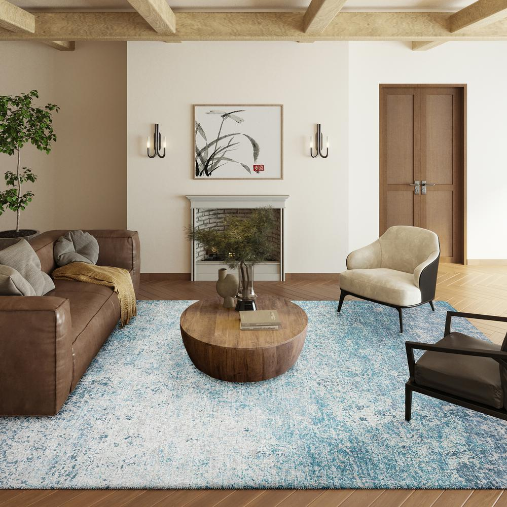 Rylee Blue Transitional Abstract 5' x 7'6" Area Rug Blue ARY33