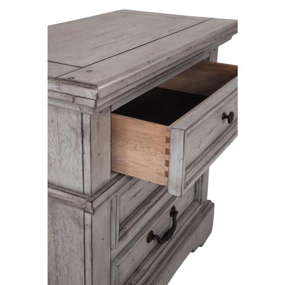 Stonebrook Small Nightstand - Light Distressed Antique Gray