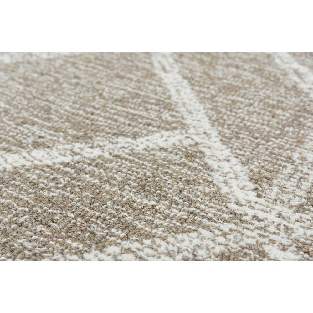 Avondale Brown 5'X7'6" Tufted Internet Rug  in Brown (A08A0810112370576)