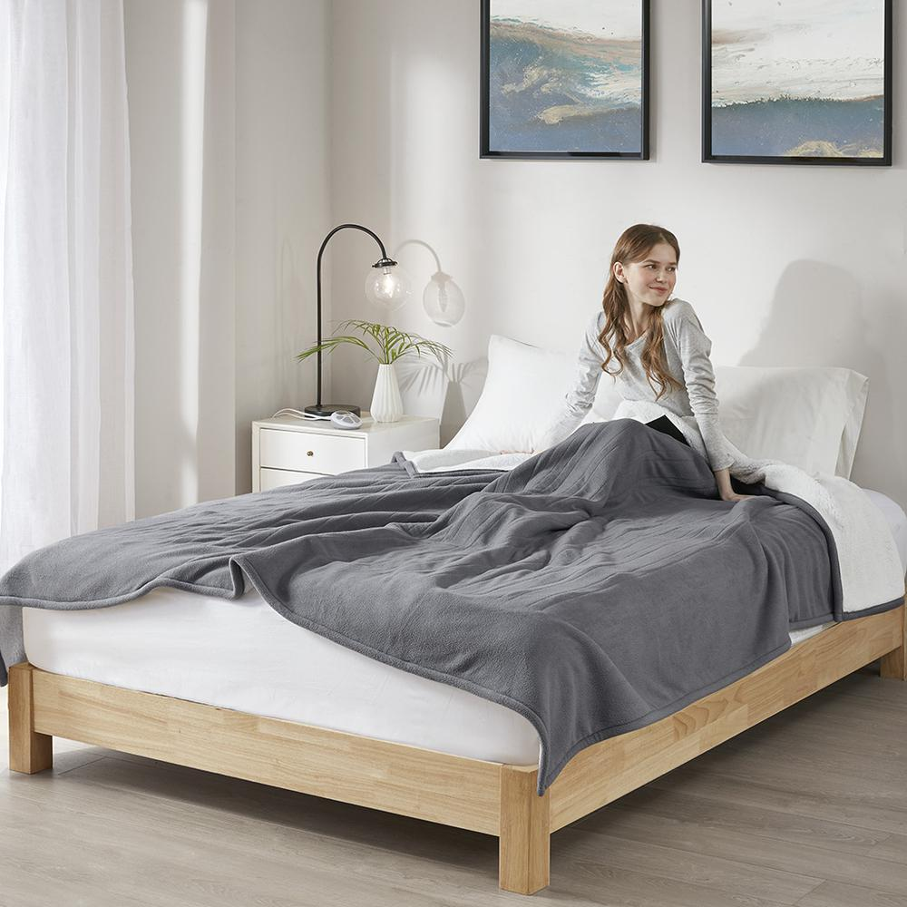 Serta Fleece to Sherpa Heated Blanket with Dual-Sided Comfort