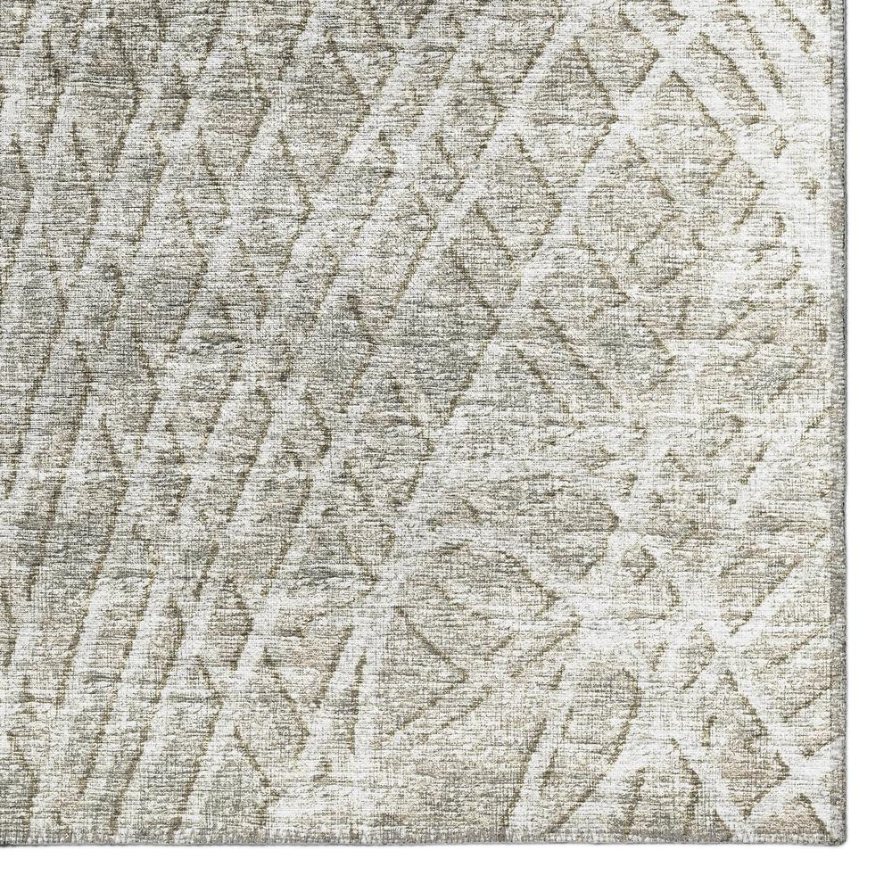 Rylee Beige Transitional Abstract 5' x 7'6" Area Rug Beige ARY32