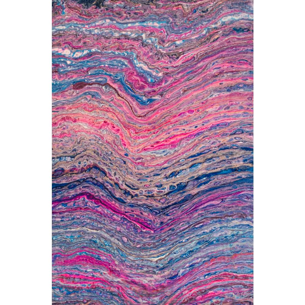 Kikiamo KK3 Passion 2'3" x 7'6" Runner Rug