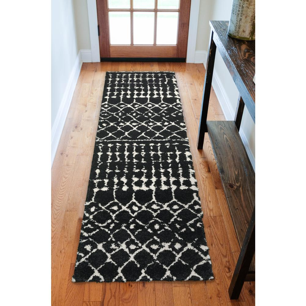 Marquee MQ2 Midnight 2'3" x 7'5" Runner Rug