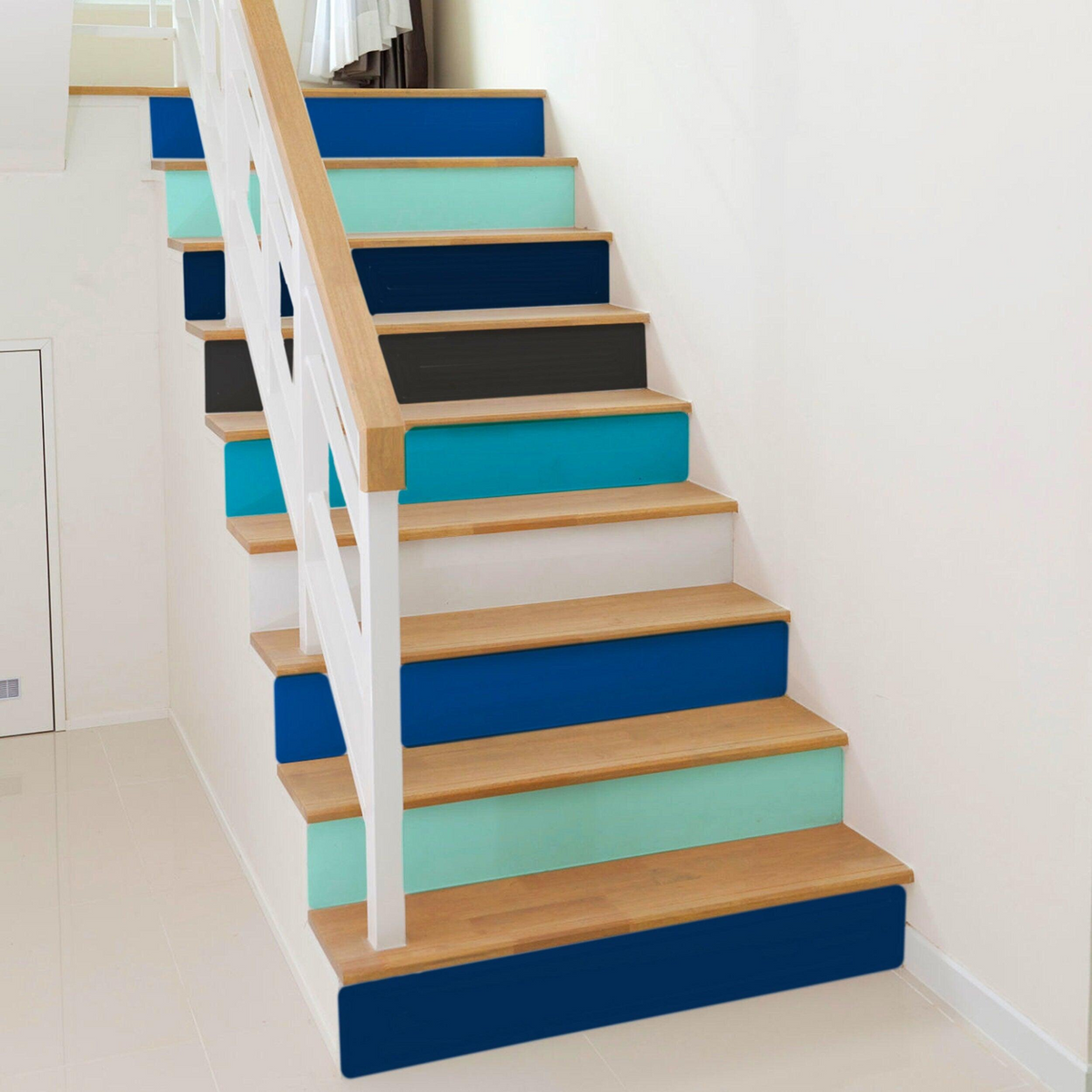 Gradient Stair Riser Decals – 13-Piece Self-Adhesive Color Stair Stickers