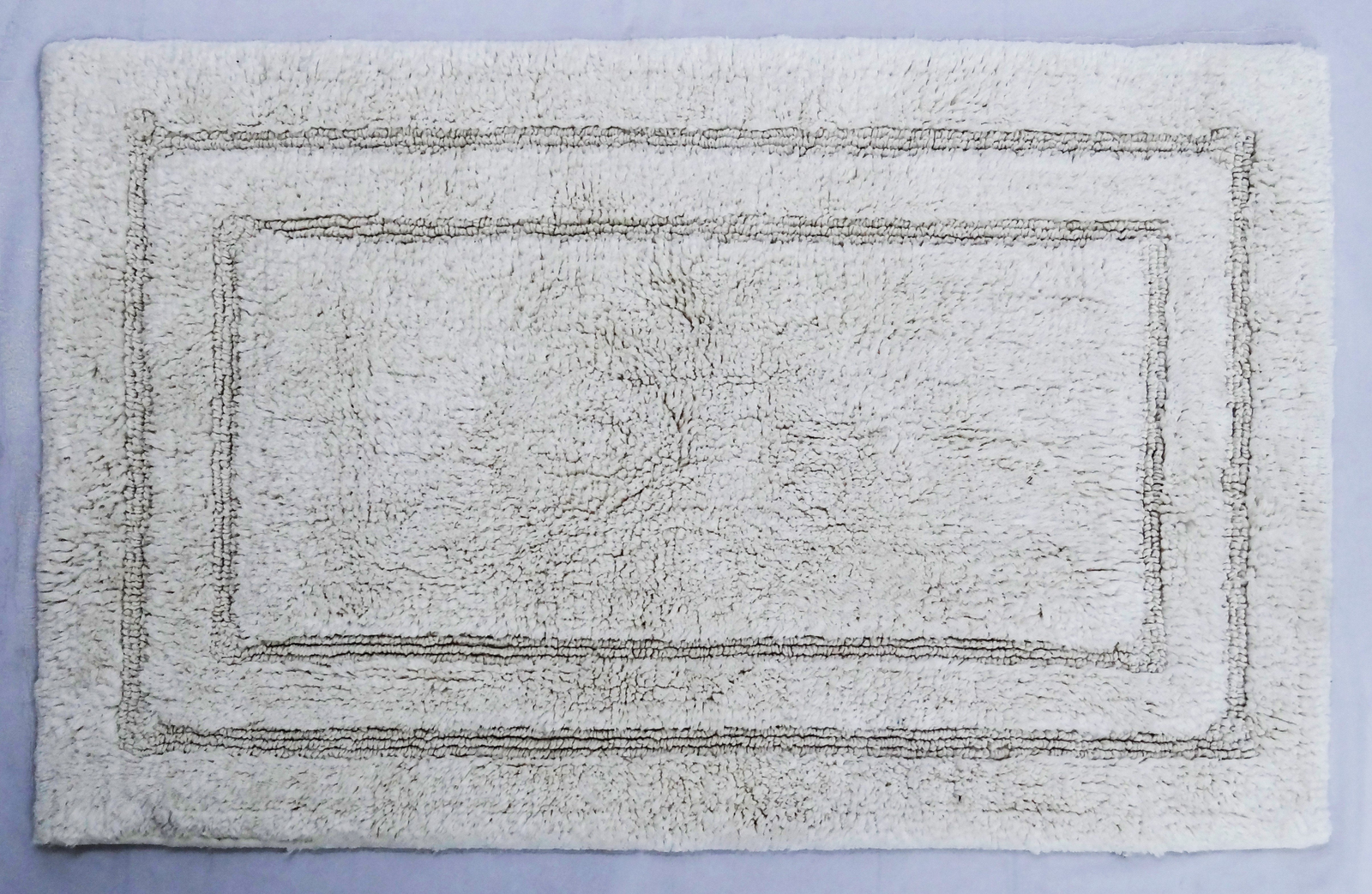 CHICOS HOME Ivory Color Plain Bath Rug 20" x 32"