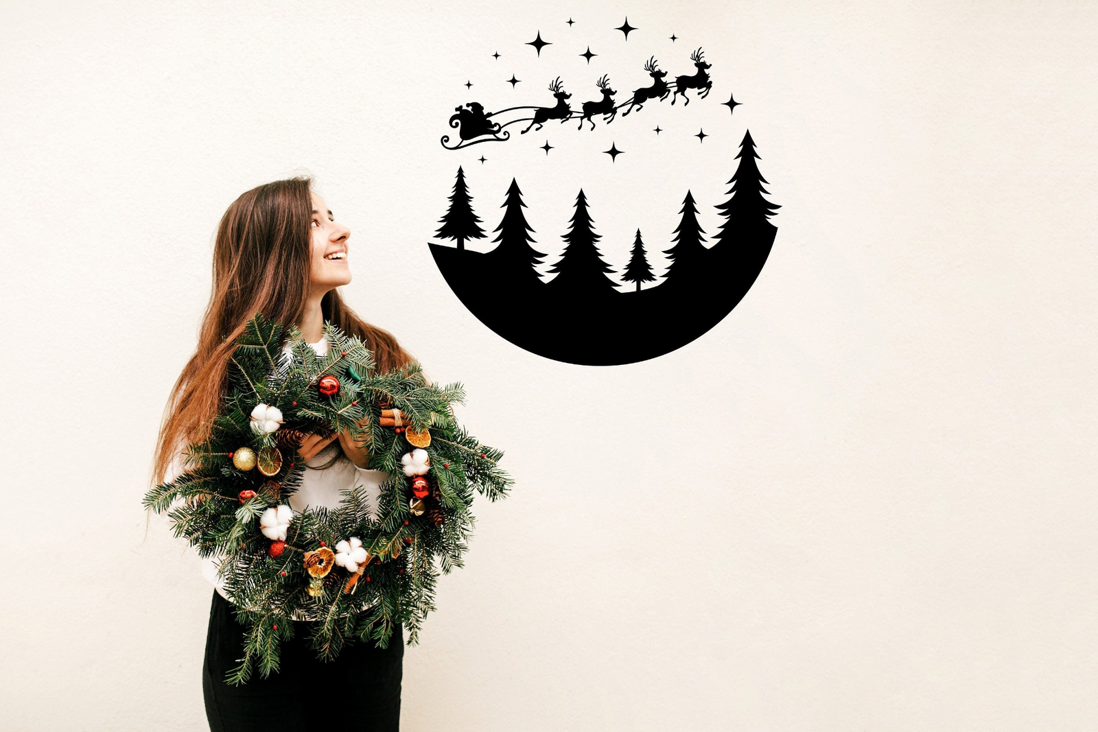 Peel and Stick Wall Decal – Circular Santa Sleigh & Reindeer Vinyl Christmas Sticker
