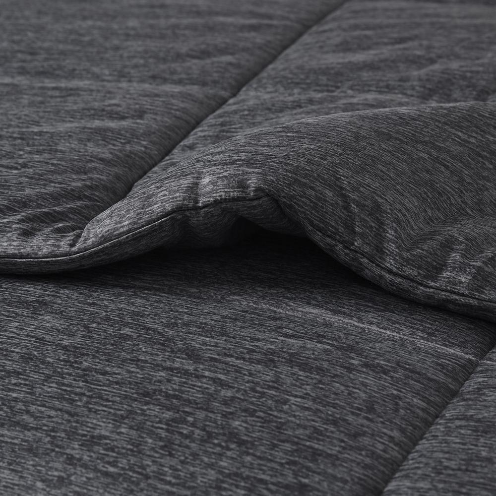 Oversized Down Alternative Comforter