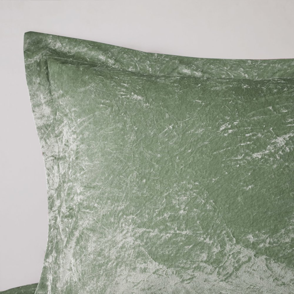 Felicia Velvet Duvet Cover Set with Throw Pillow in Green Color