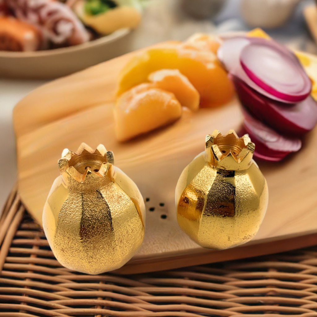 Pomegranate Salt and Pepper Shakers (Golden)