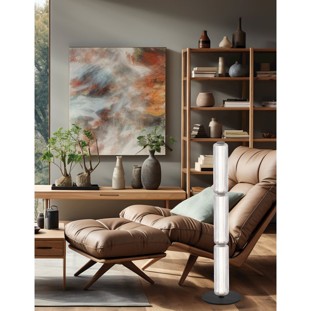 Ramona LED Floor Lamp – Matte Black