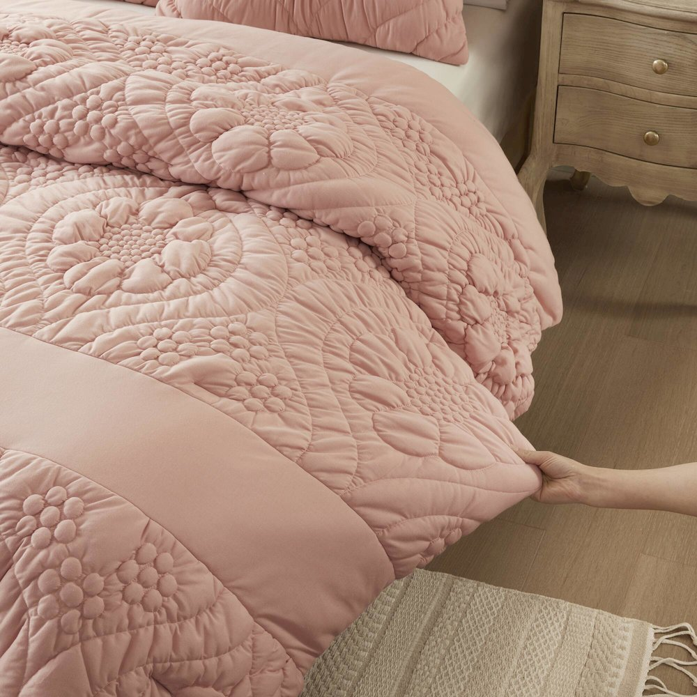 Elise Comforter Set, Pink color