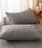 Waterproof Quilted Polyester Pillow Cover – 18.90 × 29.13 in (48 × 74 cm), 1 Piece