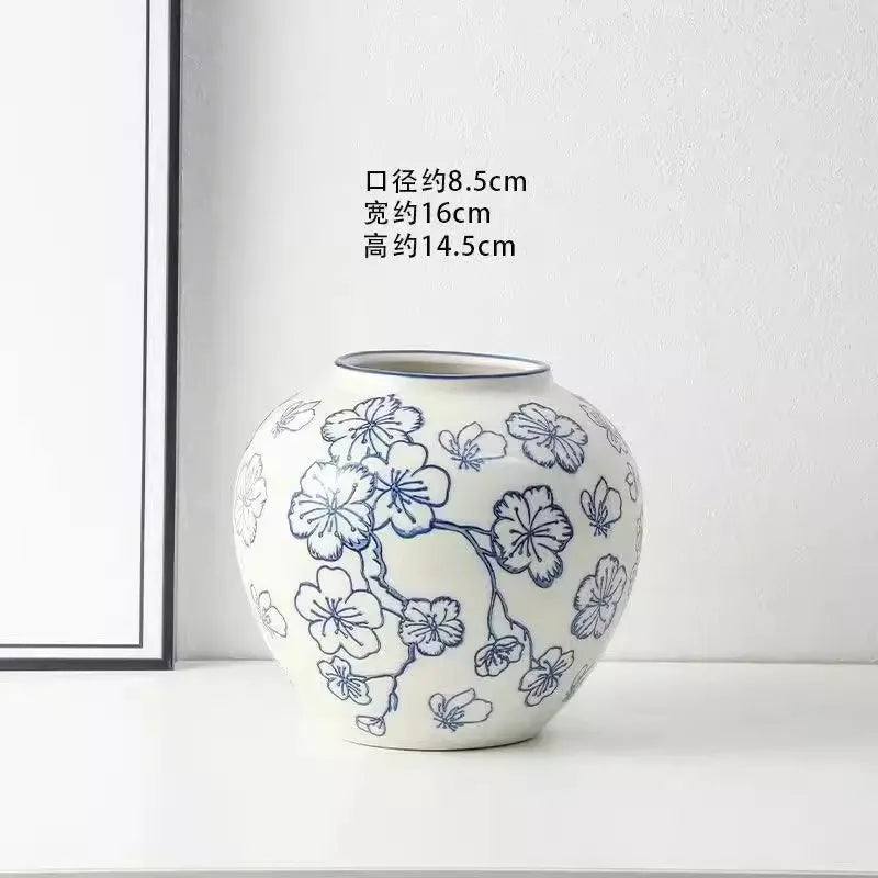 Retro Ceramic Vase – Light Luxury Tabletop Flower Vase for Living Room Decor