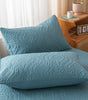 Waterproof Quilted Polyester Pillow Cover – 18.90 × 29.13 in (48 × 74 cm), 1 Piece