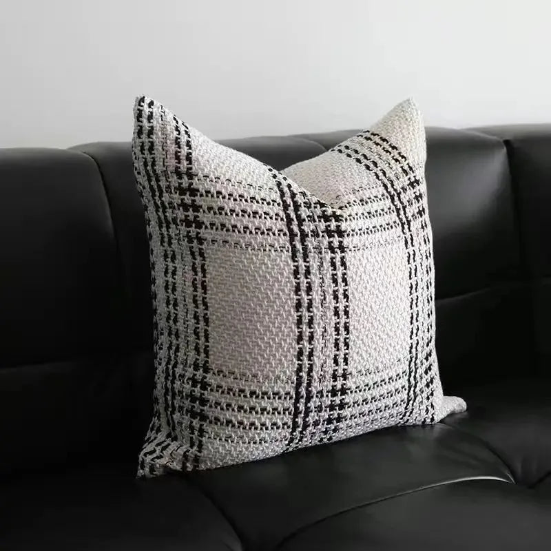 Light Gray Plaid Polyester/Cotton Pillow Cover – 17.72 × 17.72 in (45 × 45 cm)