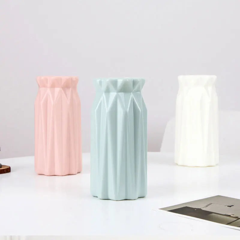 Minimalist Geometric Plastic Tabletop Vase – 3 Colors