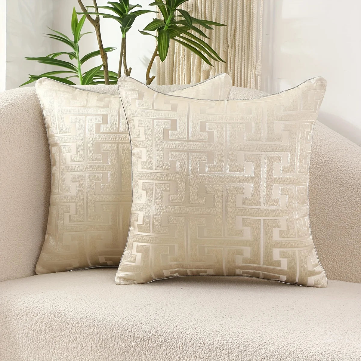 Geometric Jacquard Throw Pillow Cover with Hidden Zipper – 17.72 × 17.72 in (45 × 45 cm), Cover Only