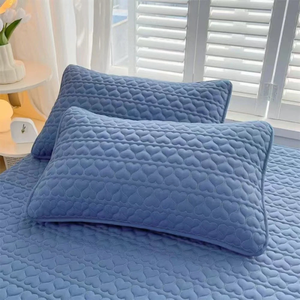 Quilted Polyester Pillow Cover – 17.72 × 27.56 in (45 × 70 cm), 1 Piece, Envelope or Zipper