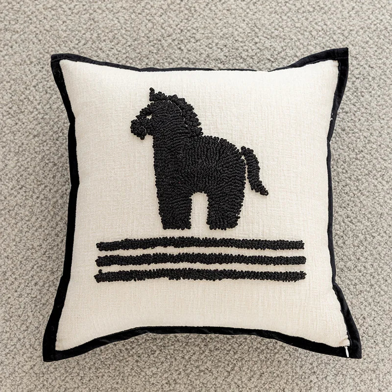 Black Horse Silhouette Polyester/Cotton Pillow Cover – 17.72 × 17.72 in (45 × 45 cm)