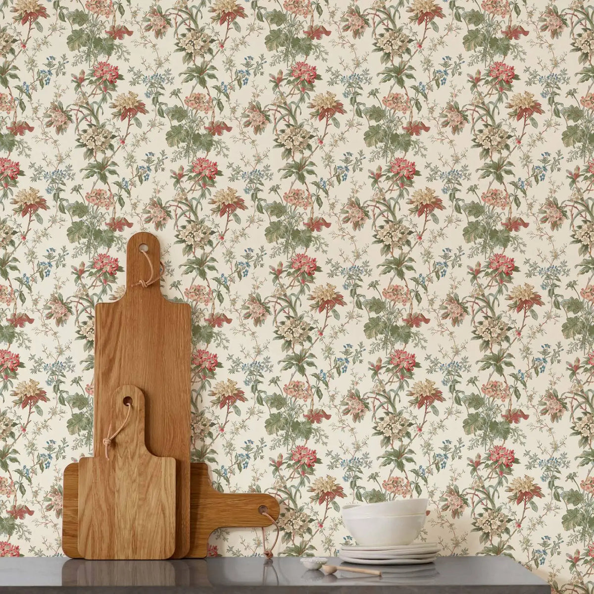 Vintage Green Leaf Small Floral Traditional & Peel-and-Stick Wallpaper – Waterproof and Mould-Resistant
